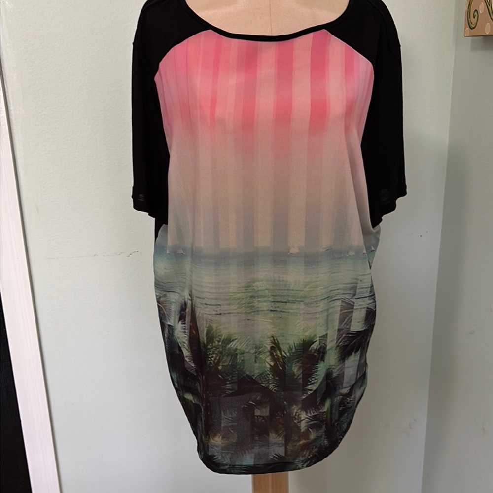 TED BAKER like new Gradient Pink and Black Top with Tropical Print.